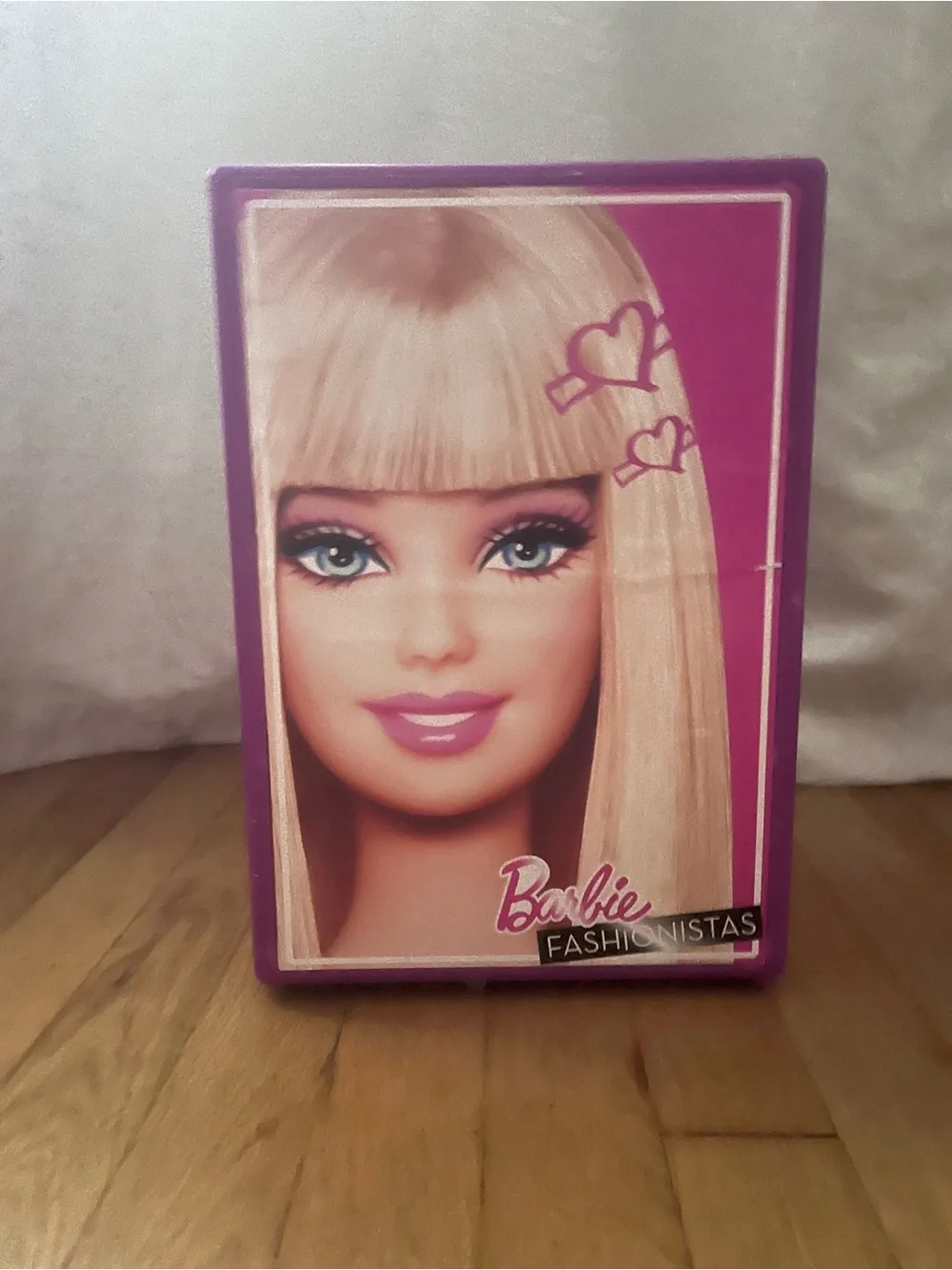 Barbie Fashionistas Fashion Wardrobe – Portable Carrying Case & Wardrobe Playset